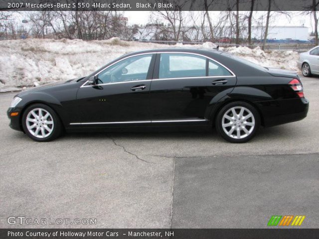 2007 Mercedes-Benz S 550 4Matic Sedan in Black