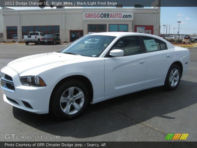 2011 Dodge Charger SE in Bright White