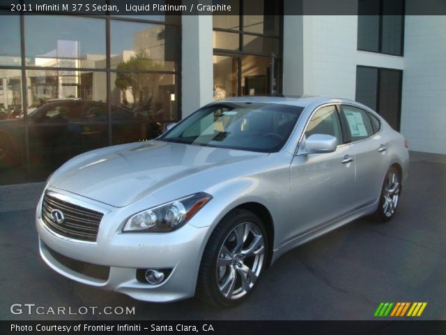 2011 Infiniti M 37 S Sedan in Liquid Platinum