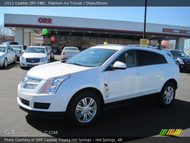 2011 Cadillac SRX FWD in Platinum Ice Tricoat