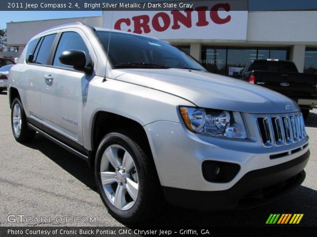 2011 Jeep Compass 2.4 in Bright Silver Metallic