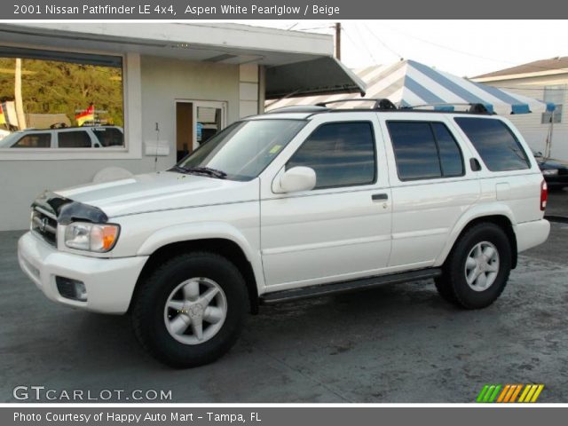 2001 Nissan Pathfinder LE 4x4 in Aspen White Pearlglow