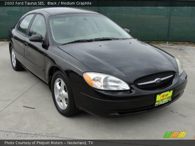 2003 Ford Taurus SES in Black