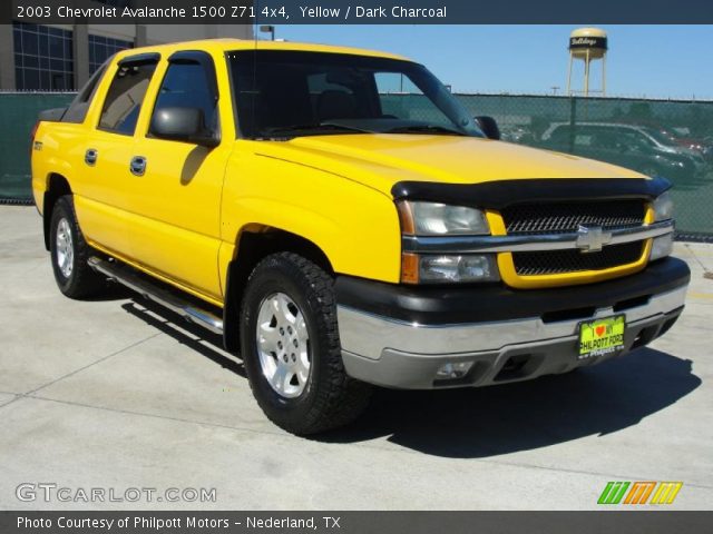 2003 Chevrolet Avalanche 1500 Z71 4x4 in Yellow