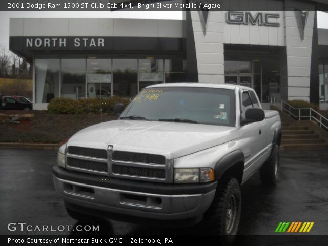 2001 Dodge Ram 1500 ST Club Cab 4x4 in Bright Silver Metallic