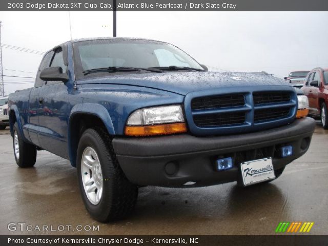 2003 Dodge Dakota SXT Club Cab in Atlantic Blue Pearlcoat