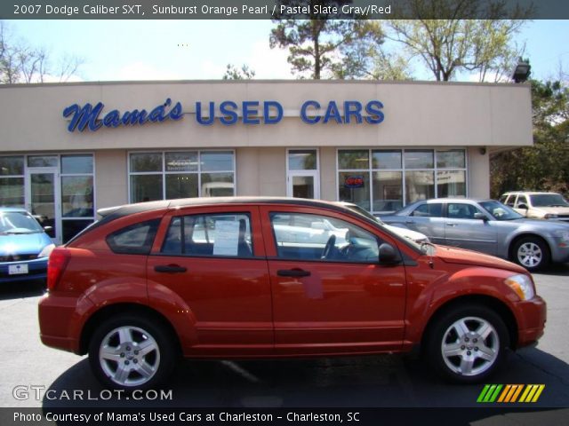 2007 Dodge Caliber SXT in Sunburst Orange Pearl