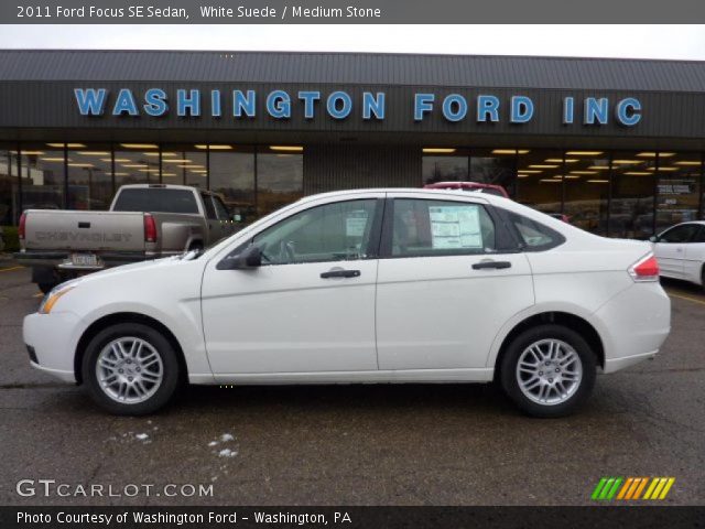 2011 Ford Focus SE Sedan in White Suede