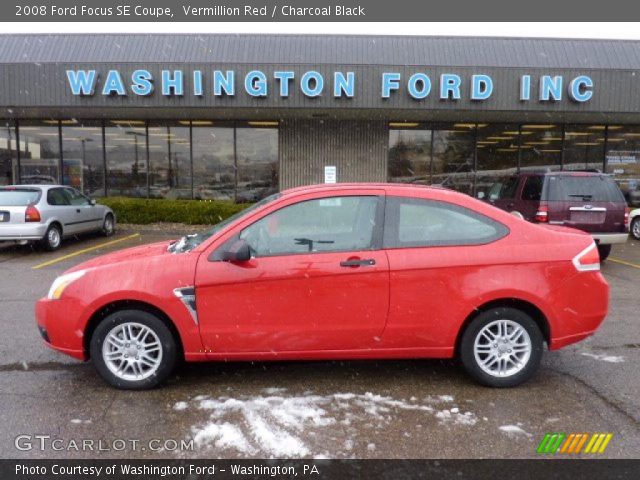 2008 Ford Focus SE Coupe in Vermillion Red