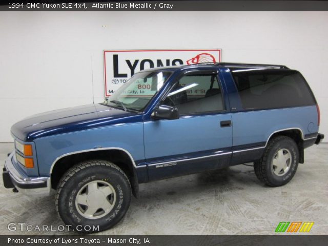 1994 GMC Yukon SLE 4x4 in Atlantic Blue Metallic