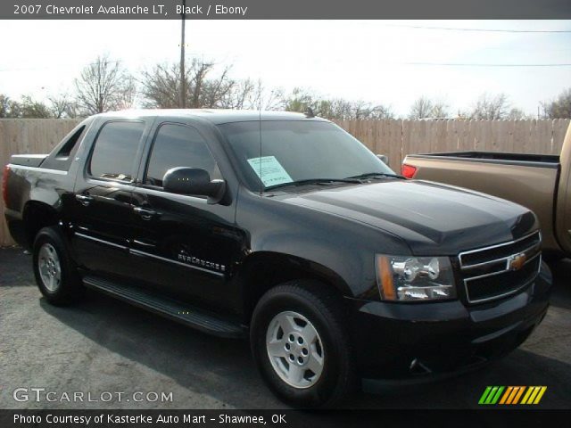 2007 Chevrolet Avalanche LT in Black