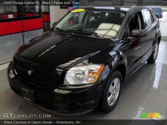 2007 Dodge Caliber SE in Black
