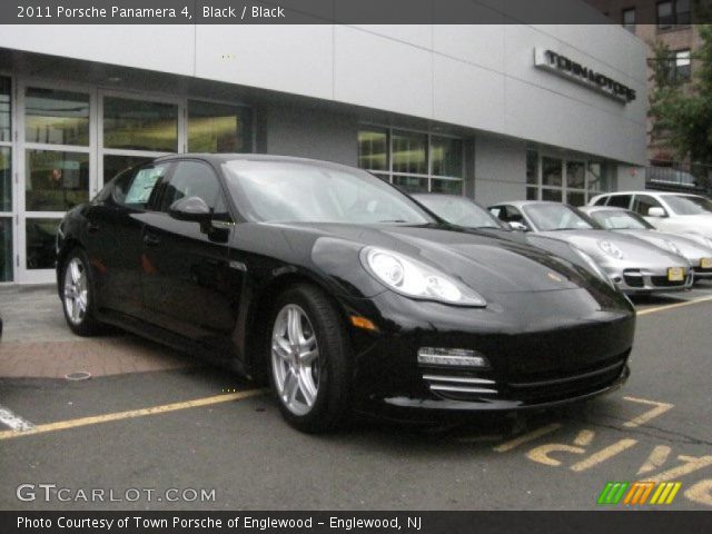 2011 Porsche Panamera 4 in Black