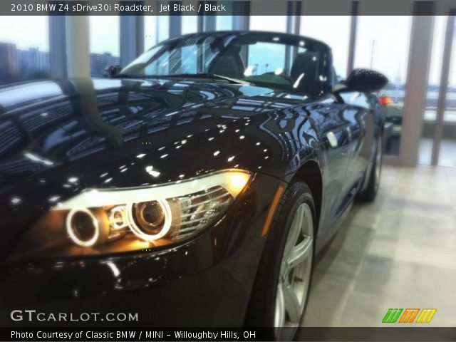 2010 BMW Z4 sDrive30i Roadster in Jet Black
