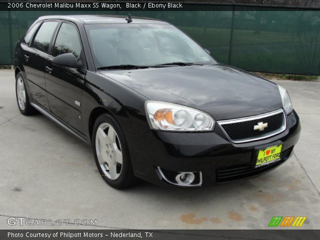 2006 Chevrolet Malibu Maxx SS Wagon in Black