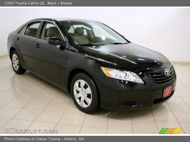 2009 Toyota Camry LE in Black