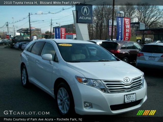 2010 Toyota Venza I4 in Blizzard White Pearl