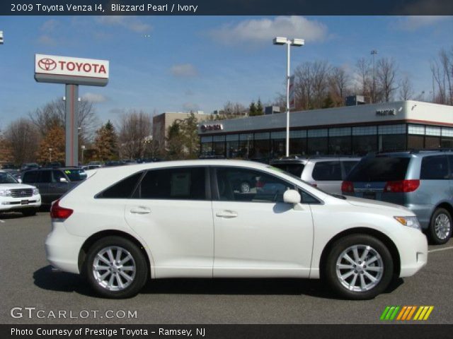 2009 Toyota Venza I4 in Blizzard Pearl