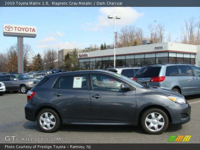2009 Toyota Matrix 1.8 in Magnetic Gray Metallic