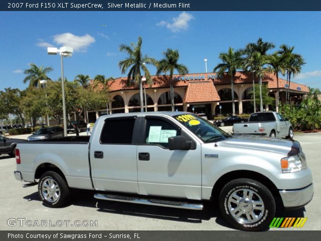 2007 Ford F150 XLT SuperCrew in Silver Metallic