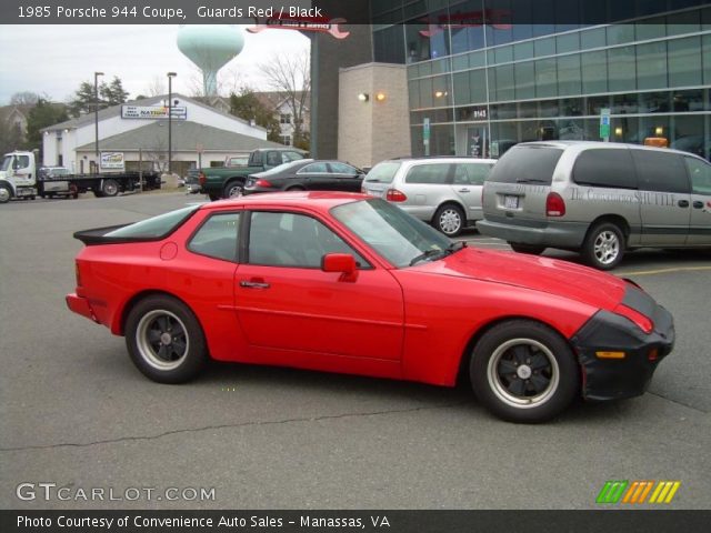 1985 Porsche 944 Coupe in Guards Red