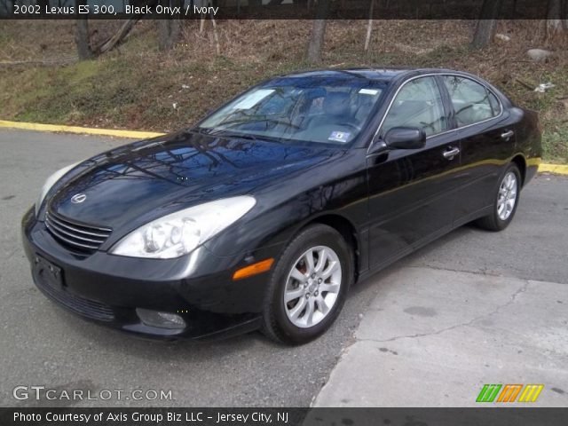 2002 Lexus ES 300 in Black Onyx