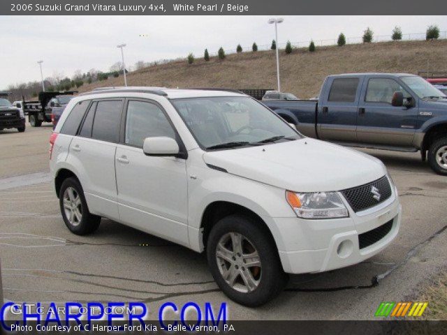 2006 Suzuki Grand Vitara Luxury 4x4 in White Pearl