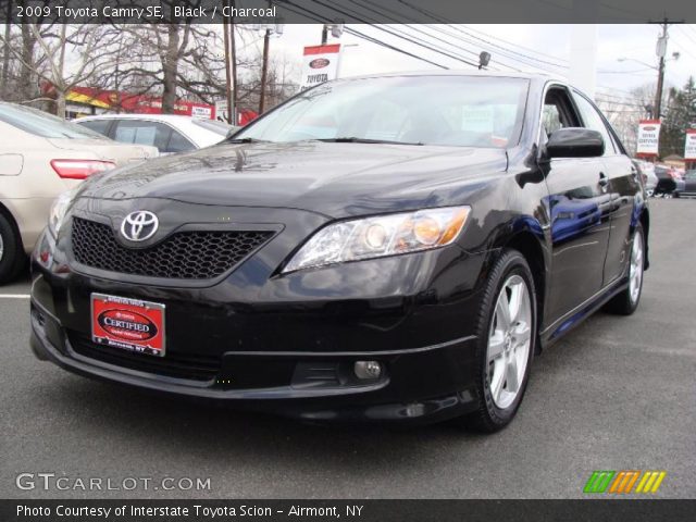 2009 Toyota Camry SE in Black
