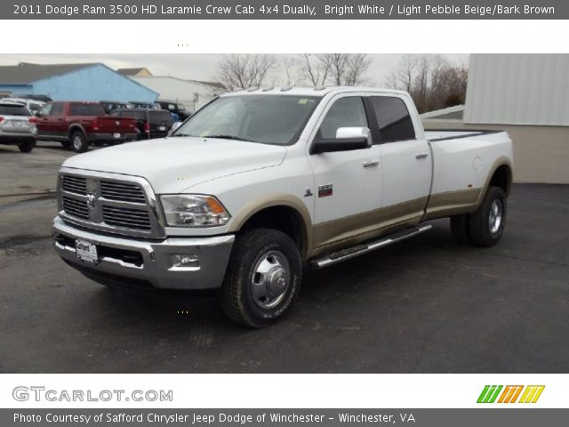 2011 Dodge Ram 3500 HD Laramie Crew Cab 4x4 Dually in Bright White