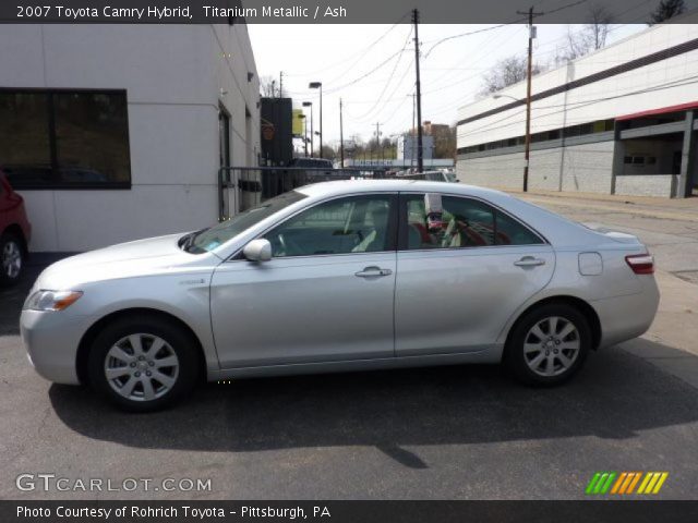 2007 Toyota Camry Hybrid in Titanium Metallic