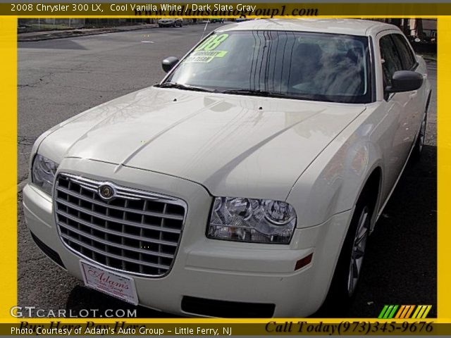 2008 Chrysler 300 LX in Cool Vanilla White