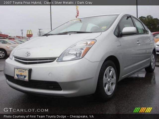 2007 Toyota Prius Hybrid in Classic Silver Metallic