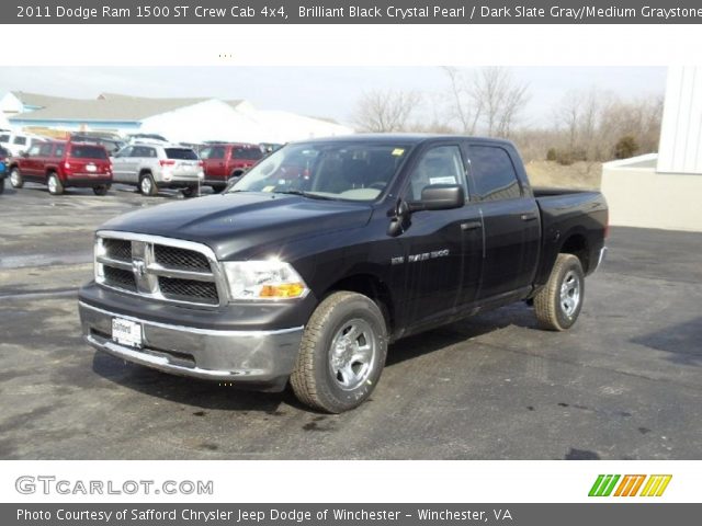 2011 Dodge Ram 1500 ST Crew Cab 4x4 in Brilliant Black Crystal Pearl