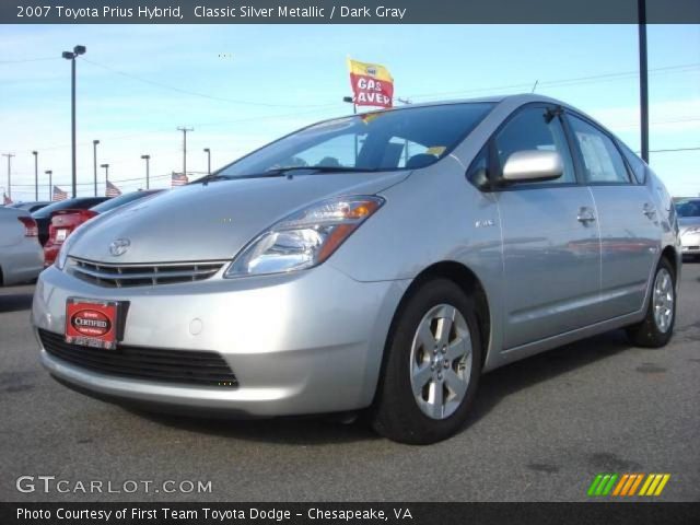 2007 Toyota Prius Hybrid in Classic Silver Metallic