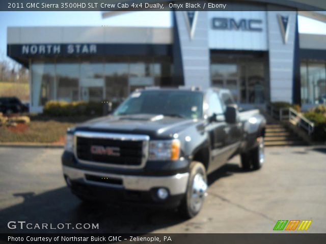 2011 GMC Sierra 3500HD SLT Crew Cab 4x4 Dually in Onyx Black