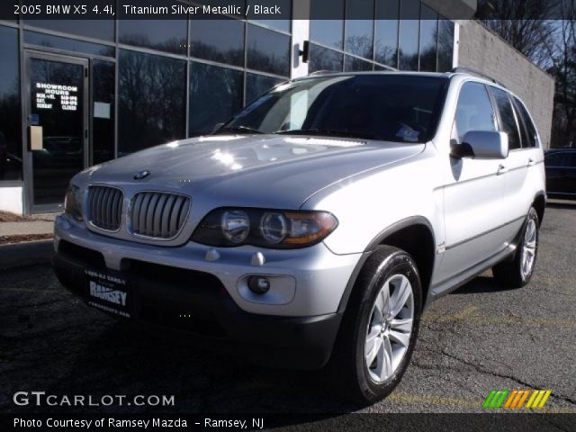 2005 BMW X5 4.4i in Titanium Silver Metallic