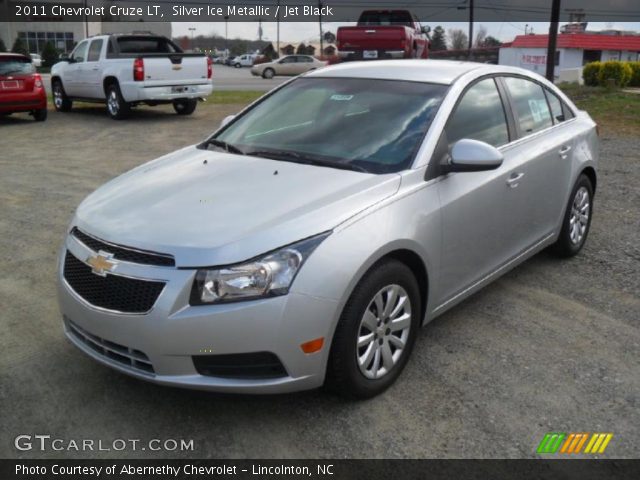 2011 Chevrolet Cruze LT in Silver Ice Metallic