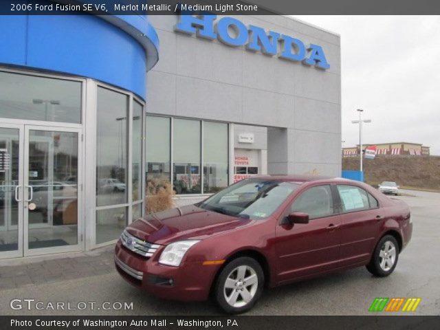 2006 Ford Fusion SE V6 in Merlot Metallic