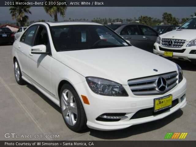 2011 Mercedes-Benz C 300 Sport in Arctic White
