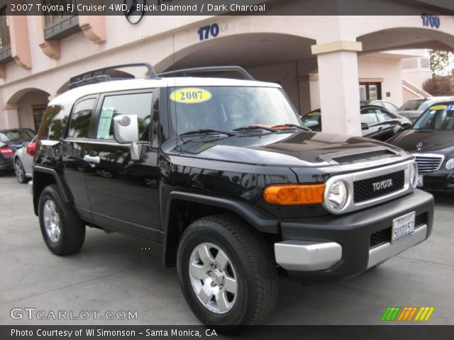 2007 Toyota FJ Cruiser 4WD in Black Diamond