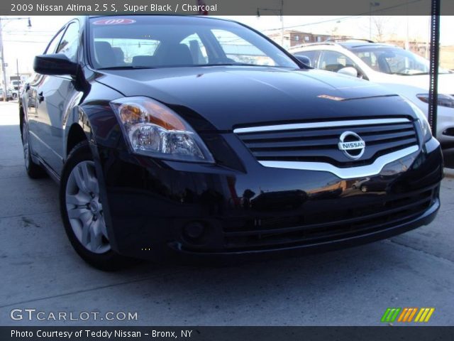 2009 Nissan Altima 2.5 S in Super Black