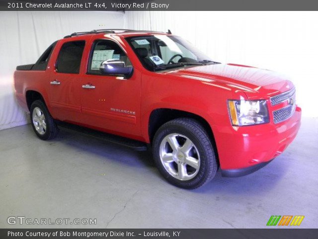 2011 Chevrolet Avalanche LT 4x4 in Victory Red