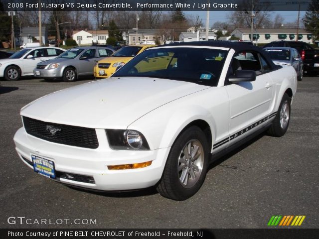 2008 Ford Mustang V6 Deluxe Convertible in Performance White