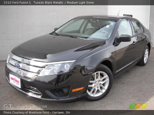 2010 Ford Fusion S in Tuxedo Black Metallic