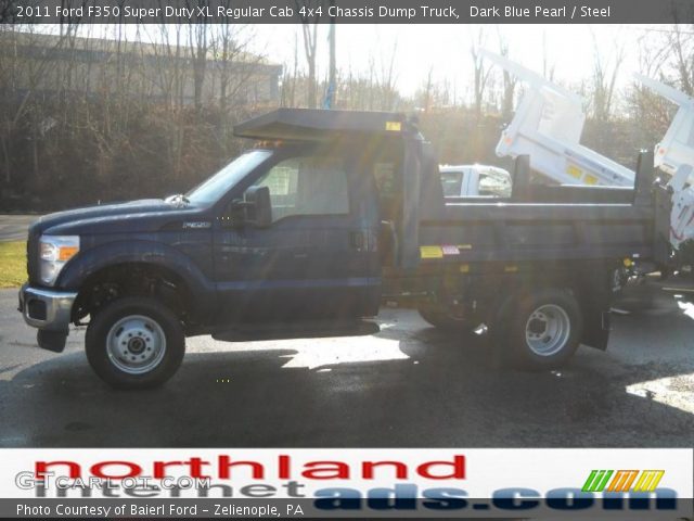 2011 Ford F350 Super Duty XL Regular Cab 4x4 Chassis Dump Truck in Dark Blue Pearl