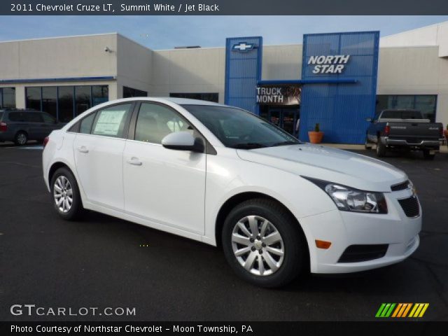 2011 Chevrolet Cruze LT in Summit White
