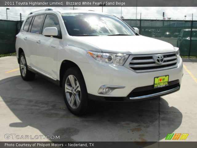 2011 Toyota Highlander Limited in Blizzard White Pearl