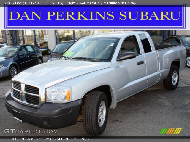 2006 Dodge Dakota ST Club Cab in Bright Silver Metallic