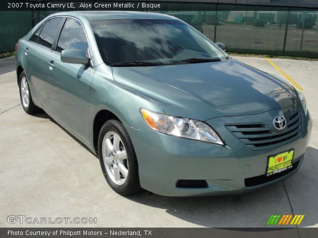 2007 Toyota Camry LE in Aloe Green Metallic