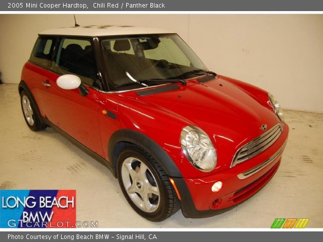 2005 Mini Cooper Hardtop in Chili Red